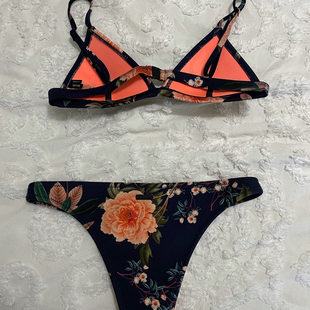 Triangl bikini - Picture 2 of 4